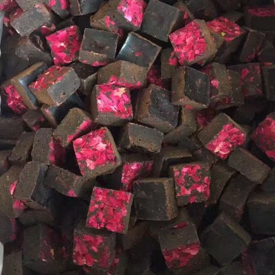 批发云南黑糖 老红糖一件20斤玫瑰老姜桂花枸杞大枣黑糖手工熬制