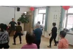 这个社区的​​康养​​训练，让老年人动起来！​